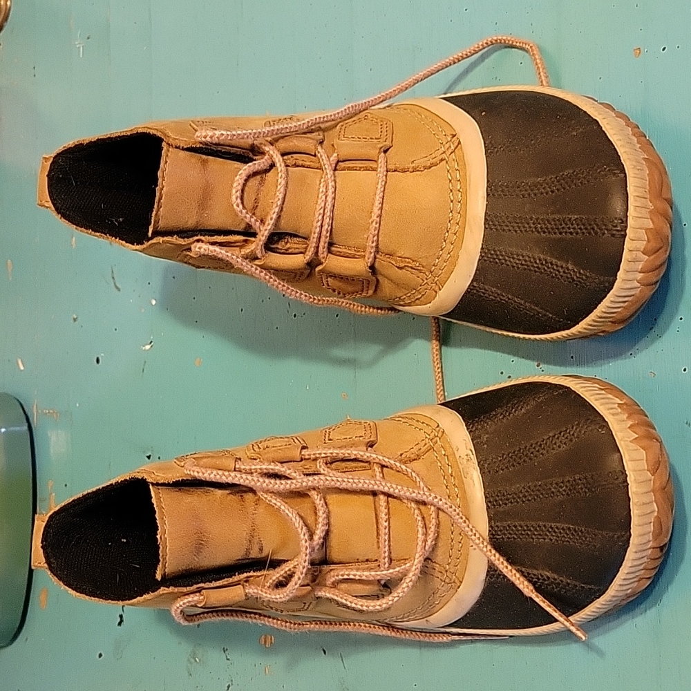 Sorel size 8 ankle boot